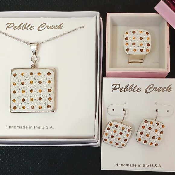 Handcrafted Swarovski Topaz Crystal & Clay Square Pendant Set - Picture 4 of 4